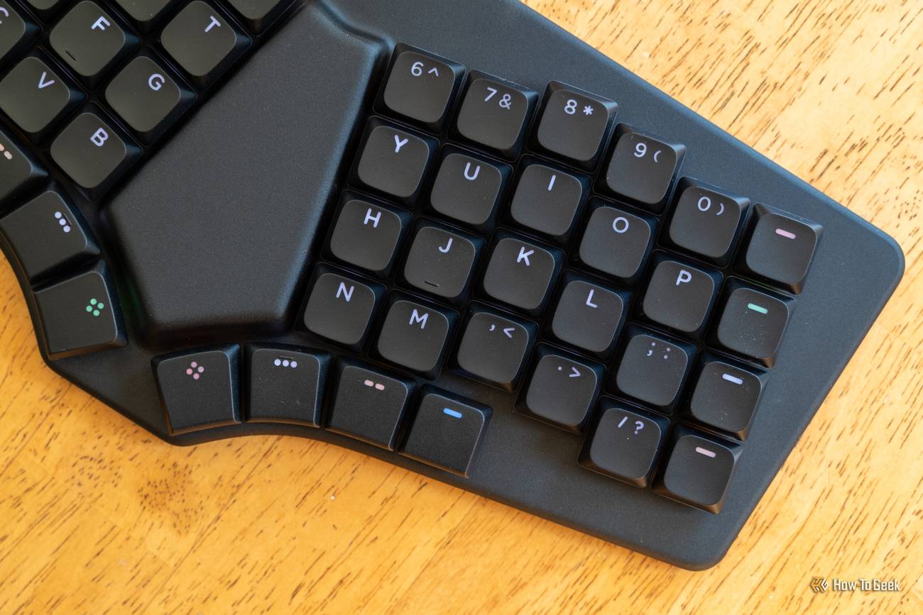 Close-up of the Dygma Sonsei's right half, showing its columnar key layout and four right-side thumb keys.