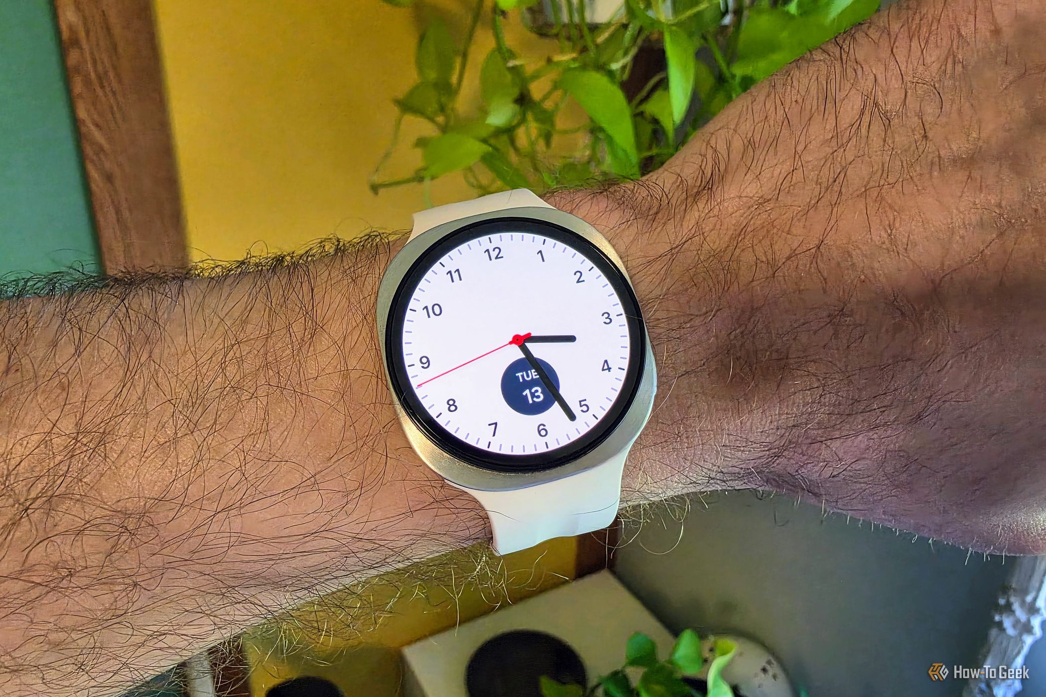 These 4 tricks make my Galaxy Watch feel more like a mechanical watch