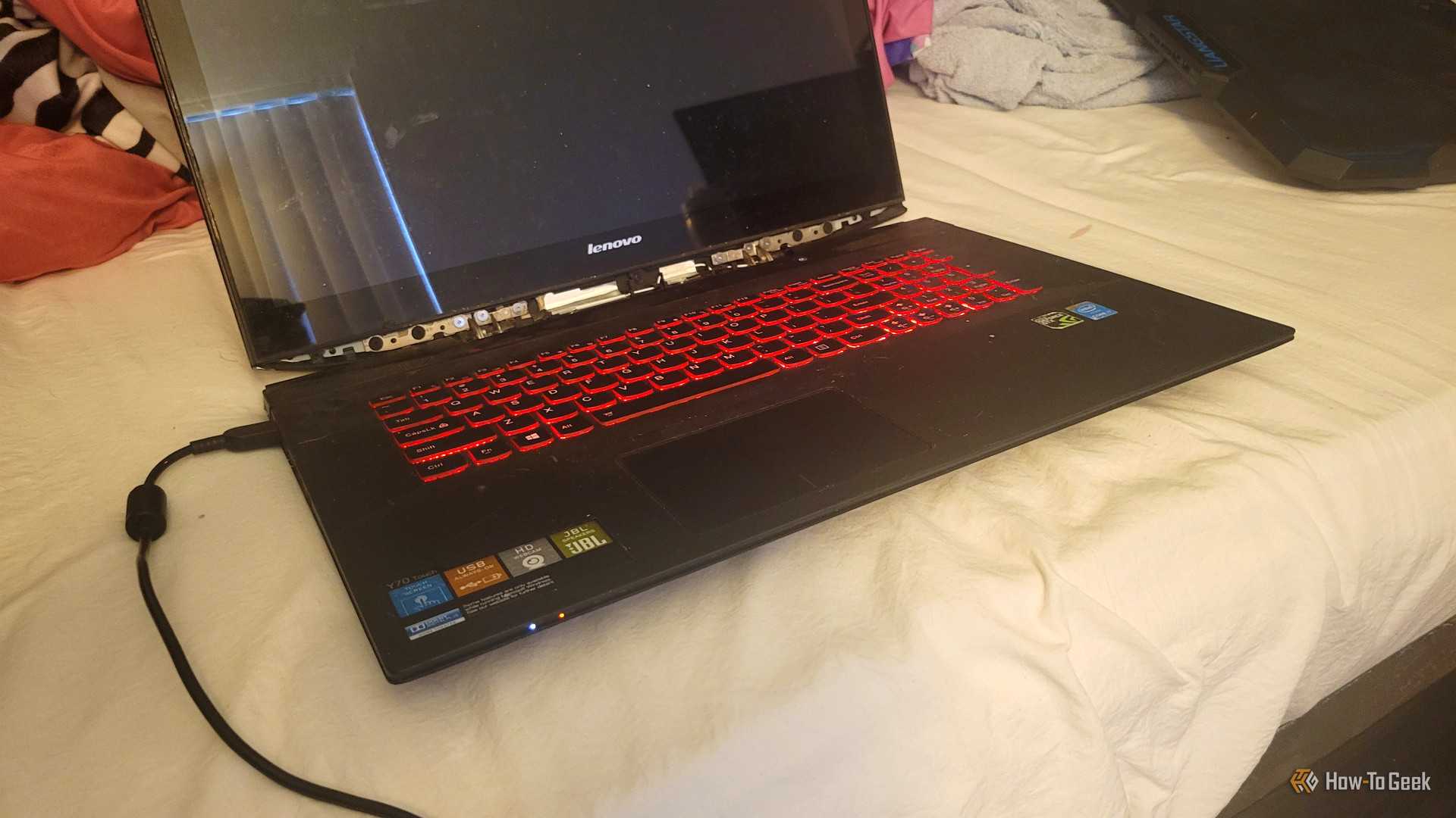 Ubuntu Plex Don't throw away your old laptop. Here are 4 ways it can make your new ...