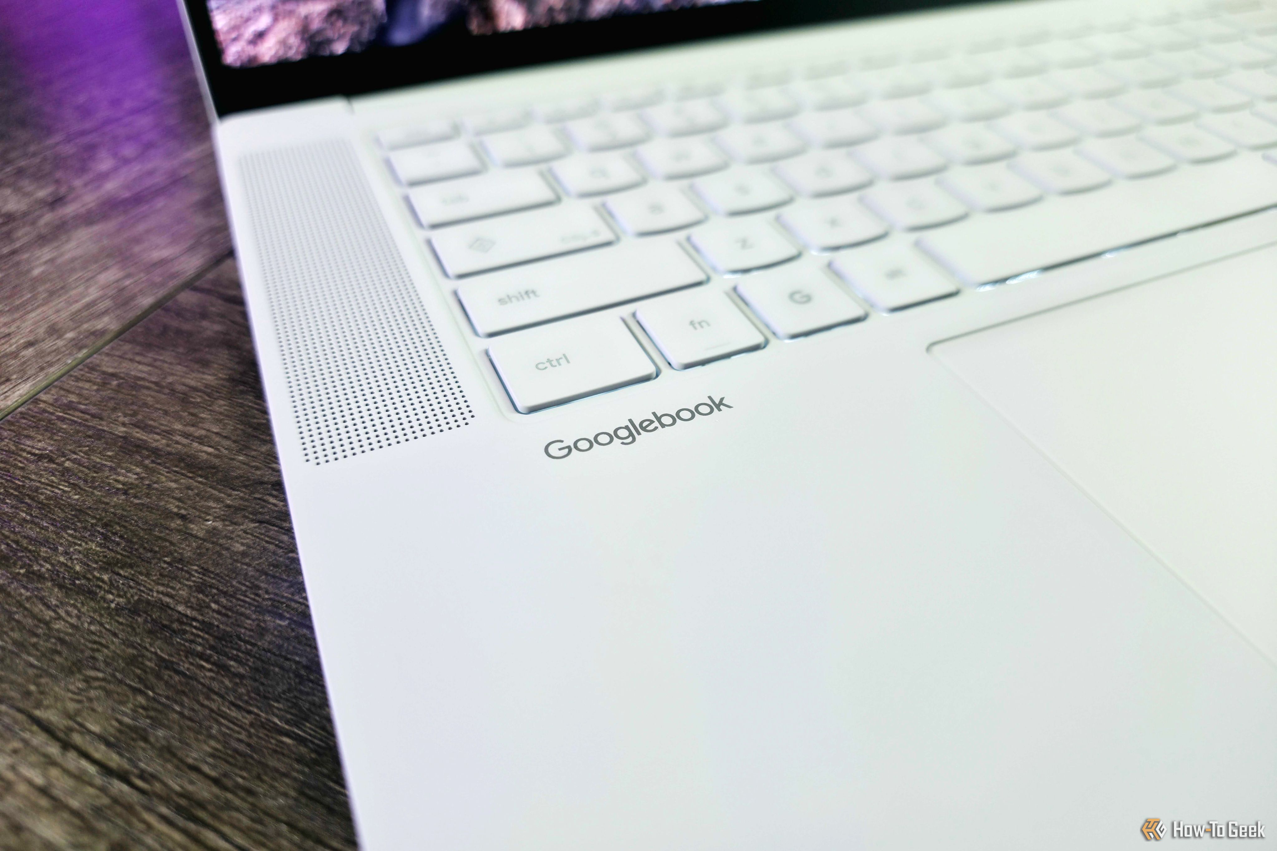 Image of the Lenovo Googlebook 15's Googlebook logo.