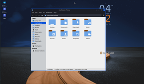 Thunar file manager on MX Linux Xfce open on the HowToGeek home folder.